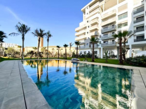 Luxury CFC apartment with large terrace
